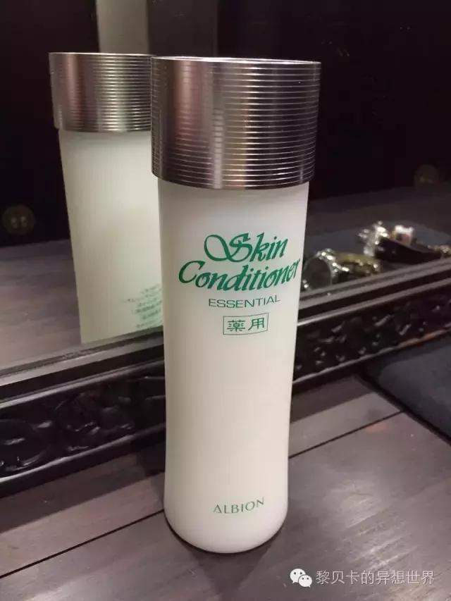 再贵的护肤品都不如男人滋润,再贵的护肤品也白搭