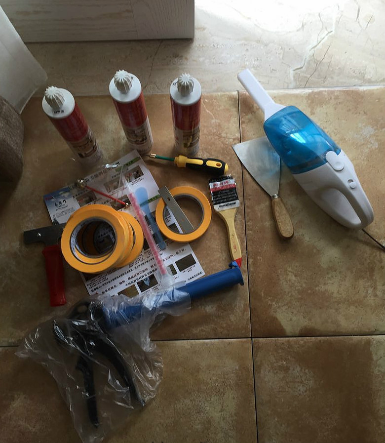 自己做美缝与找工人做美缝,自己出料请工人做美缝什么价