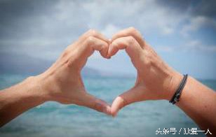 买不起名牌包被女友甩如今房车都有她对我这样说