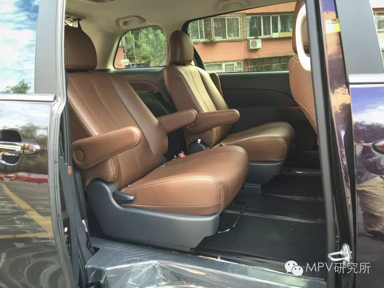 比亚迪mpvm6七座商务车多少钱,福建国产mpv比亚迪m6