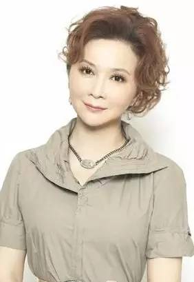 曝光！福州女星杨舒婷妈妈，太像蔡明了