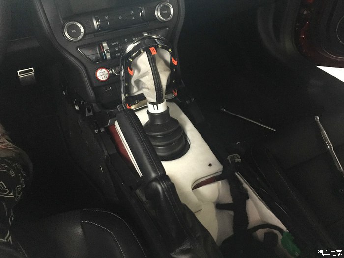 拯救MT-82手动变速箱灵魂-野马MGW拨档器+透气壶安装