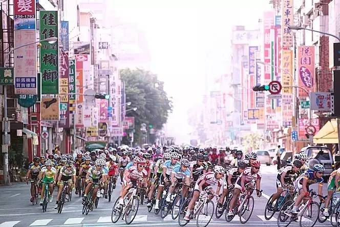 池昌旭林允儿韩剧高甜片段,池昌旭与林允儿组成高颜值cp