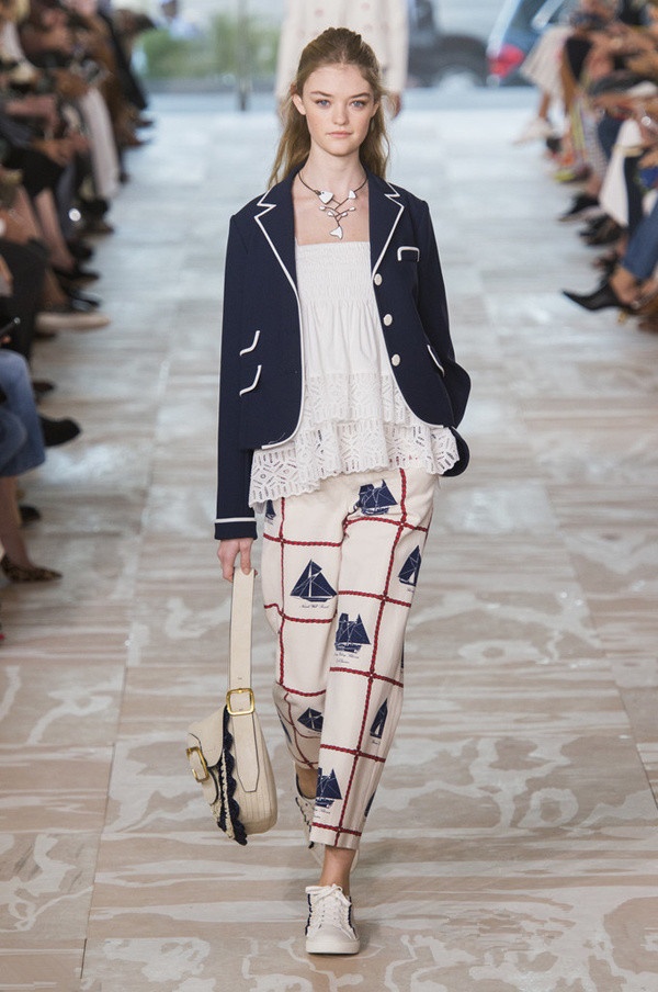 2016秋冬纽约时装周delpozo女装秀,2024纽约时装周秀场穿搭解析