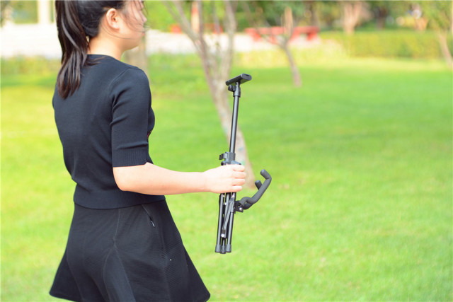 文艺青年之路，学吉他从未如此简单，Poputar智能吉他