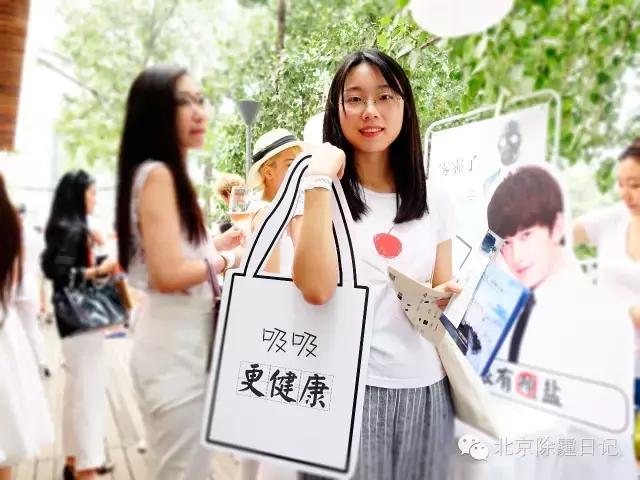 杨洋直播小视频,杨洋最近在哪个号直播的