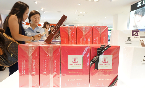 首尔游购胜地新罗爱宝客免税店,韩国首尔新罗免税店地址