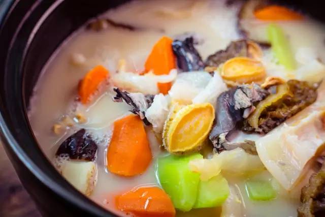 〈花开园〉顺德一间靓到“氹”一声的花园食府，赏花喂牛亲子