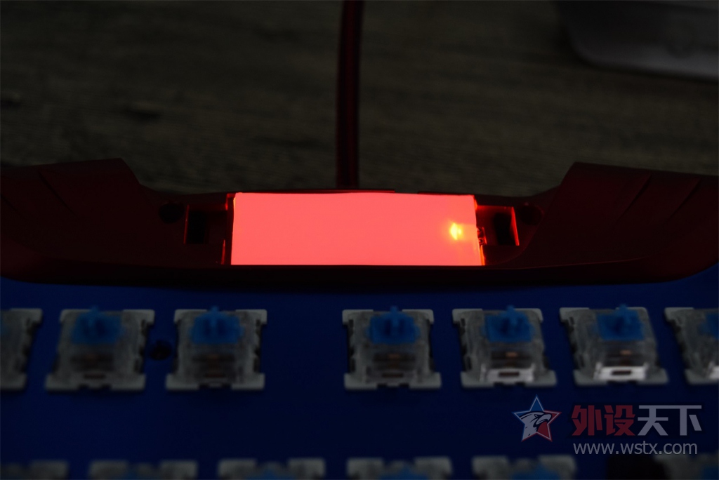 烧友拆解美队也逃不出我的魔掌宜博美队版拆解