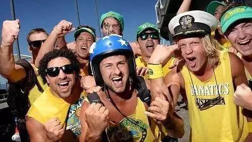 十大粉丝疯狂追星事件,网坛三巨头粉丝排行