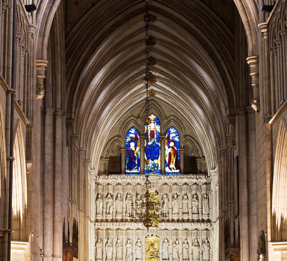 为什么博主明星同款衣服搜不到,博主同款鞋和衣服在哪里搜