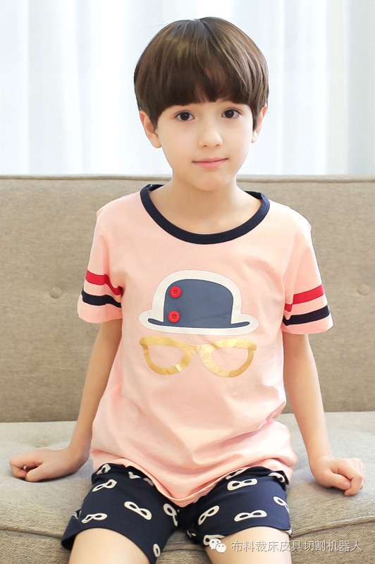 真丝睡衣舒服还是纯棉睡衣舒服,纯棉睡衣和冰丝睡衣哪个舒服啊