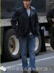 橙色风衣外套女中长款如何搭配,橄榄绿风衣搭配什么颜色的风衣