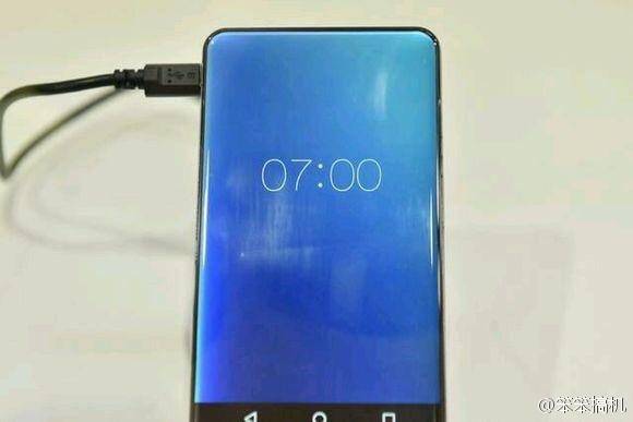 努比亚和三星哪个最早用无边框,努比亚哪款手机屏幕是夏普的屏幕