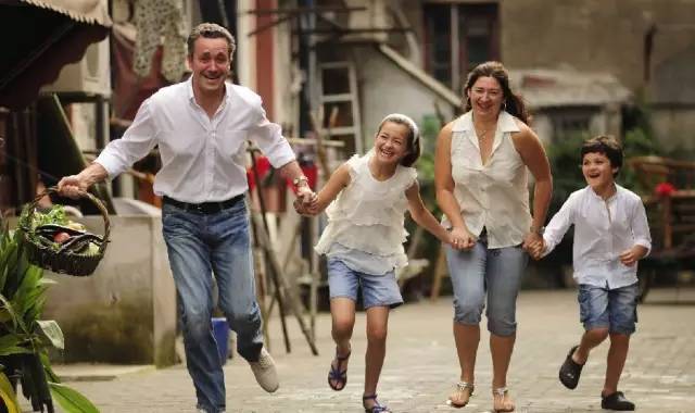 全家福留下美好的回忆,全家福回忆满满