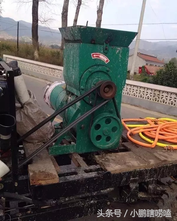 土豆粉面的制作过程,土豆粉面制作方法