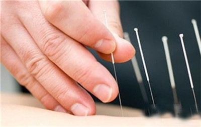 肩周炎的症状有哪些又有什么危害,肩周炎带来的危害