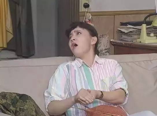 摔断女朋友的口红怎么办,弄断女朋友口红有什么后果