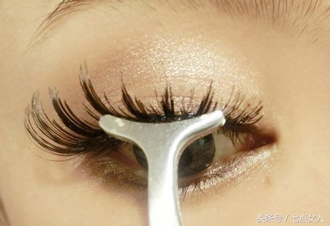 新手学化妆必备品和步骤,程十安推荐的新手化妆步骤