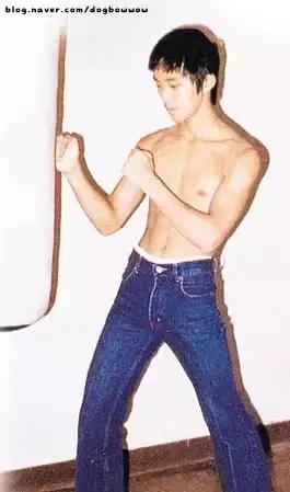 周星驰是不是喜剧之王,周星驰是功夫之王还是喜剧之王