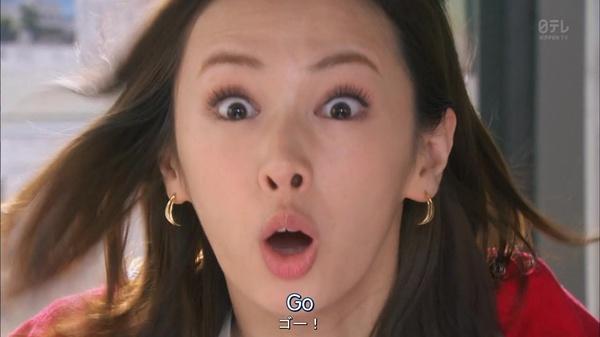 戴森v8有哪几款 (戴森v8到底值不值得买)