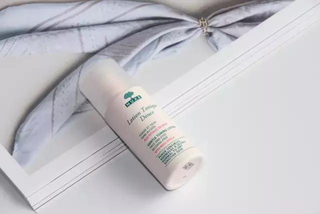 天然玫瑰露测评,无添加玫瑰水补水测评