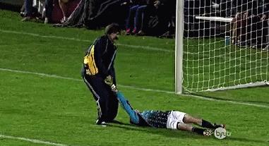 百年足球史最伟大门将，真的笑出眼泪来了（原版：中英字幕）