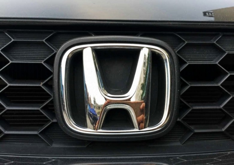 1.6自吸发动机和1.0t哪个爆发力强,发动机1.5l和1.0t谁更好