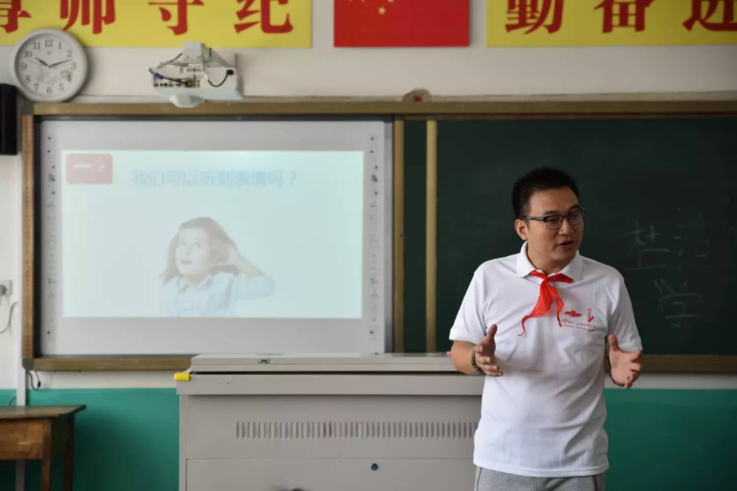 辽宁站多彩课堂|“八仙”支教，各显神通