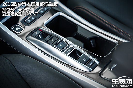 雅阁混动对比亚洲龙双擎试驾视频,雅阁2022款混动幻夜锐智版试驾