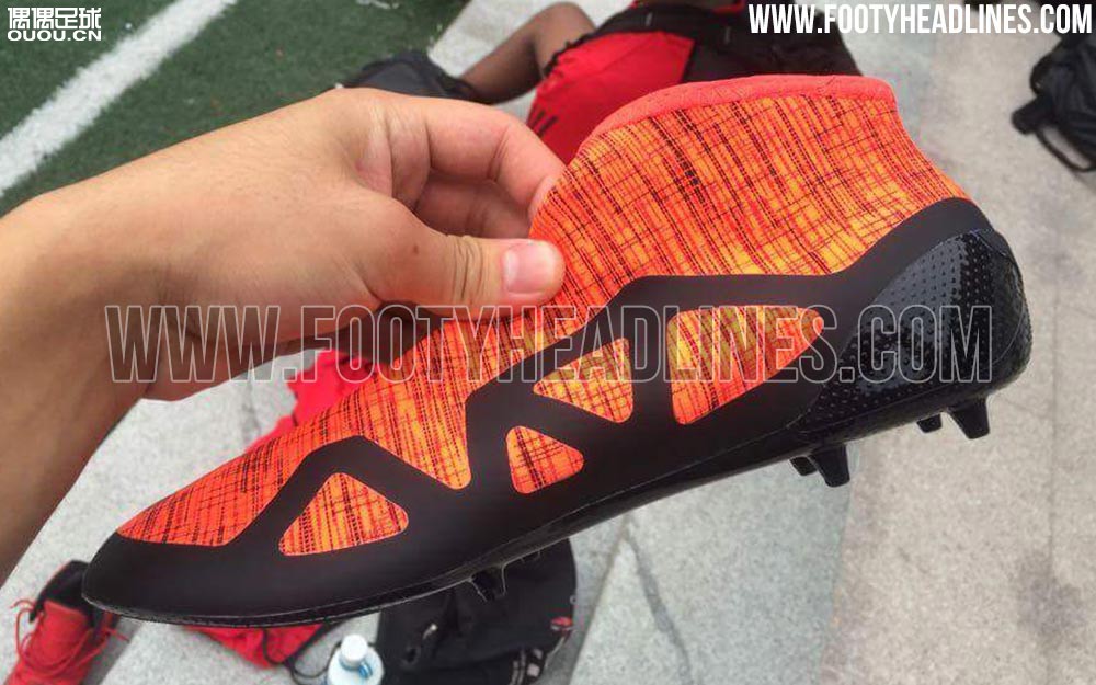 阿迪达斯新配色足球鞋猎鹰,阿迪达斯新款鞋子2023镂空鞋底