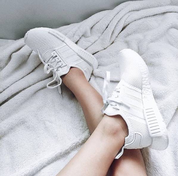 送男朋友几百块的鞋,第一次送礼物男朋友就送ysl