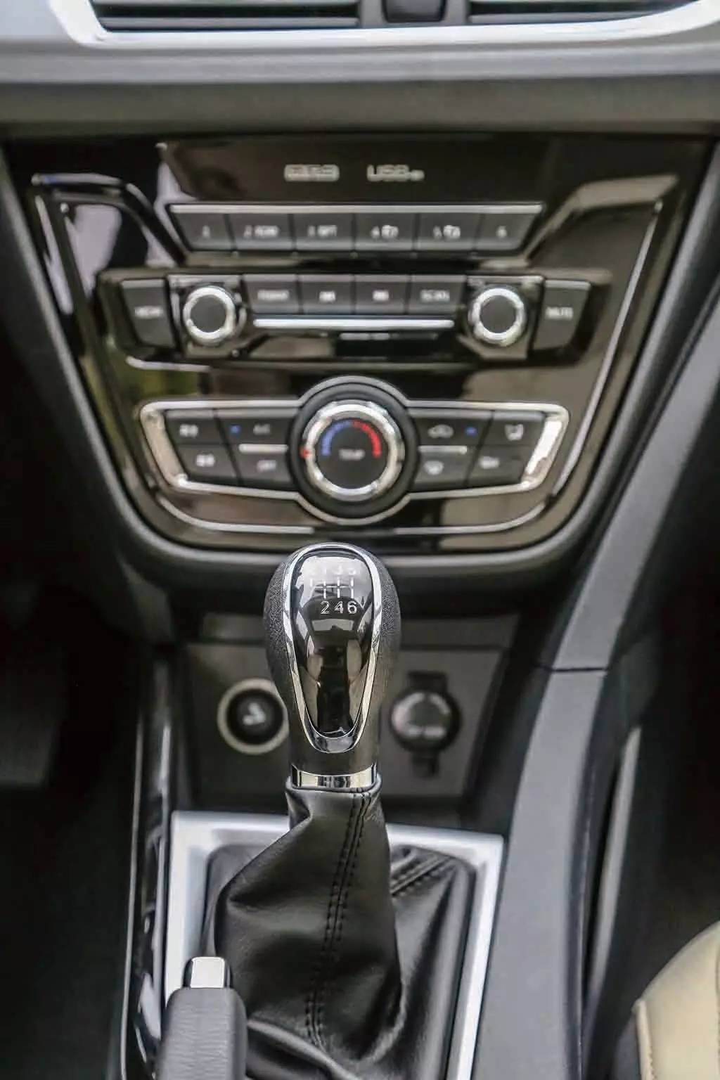 18款长安悦翔v7测评,长安悦翔v7手动测评