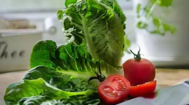 骨科专家讲座骨密度如何提高,骨科医生谈骨密度峰值年龄