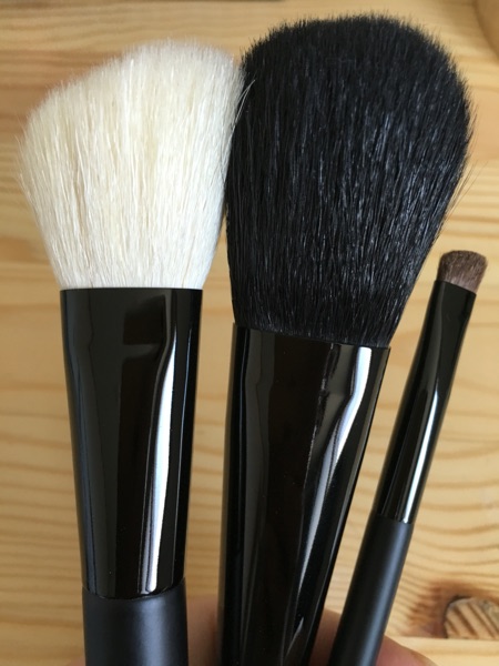 不要再舔了，ACTOYS教你正确的手办保养方法