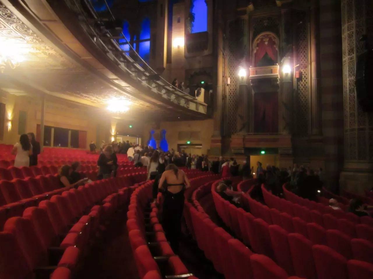 去国外一定会被种族歧视吗,在国外遇到种族歧视怎么办