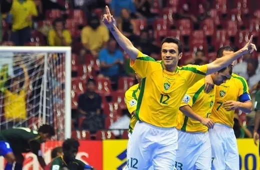 巴西脚法华丽的球星,巴西足球脚法如何练习