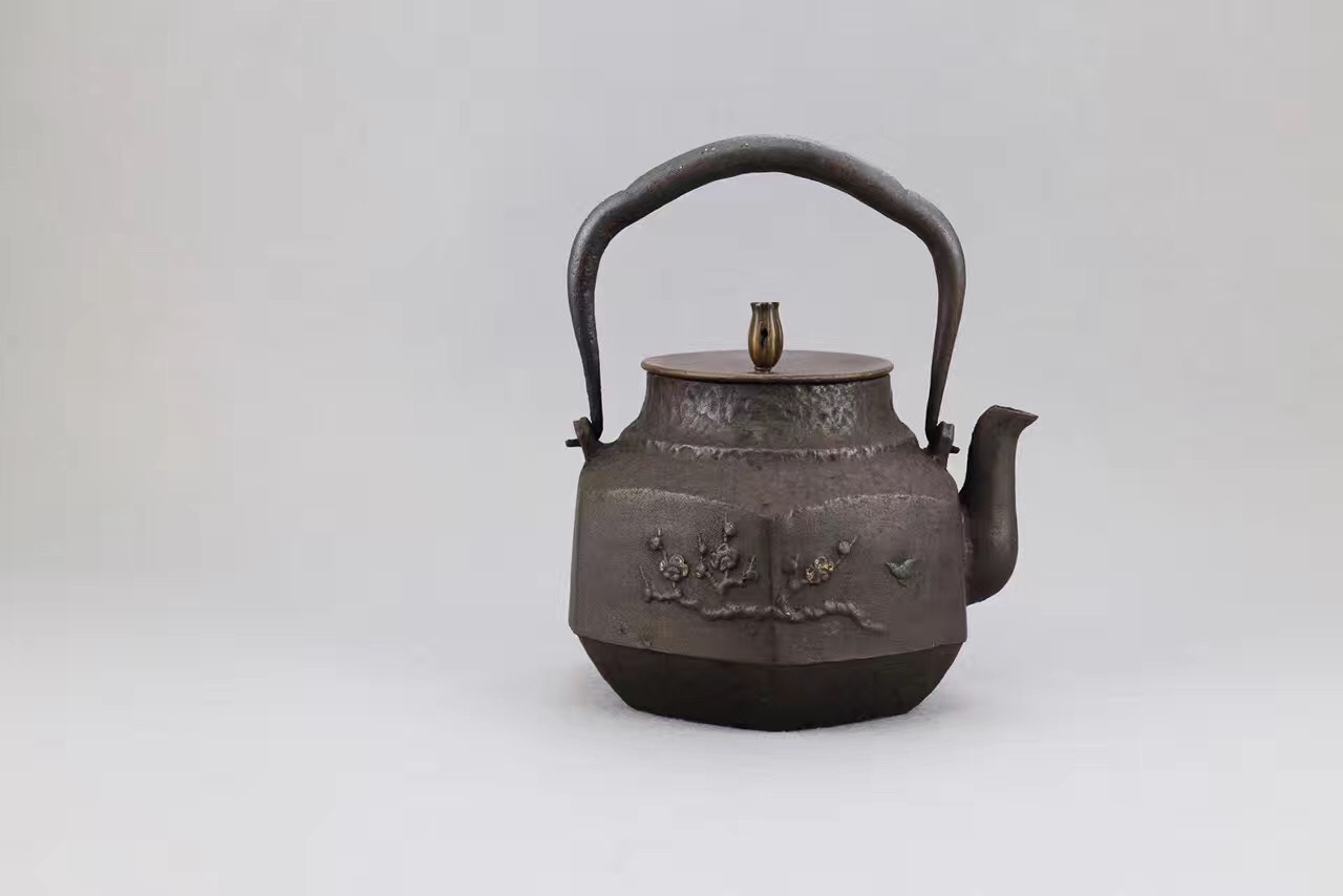 如何鉴别铁壶品质,如何鉴别一把好的铁壶