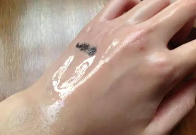 卸妆不彻底用什么产品好,卸妆不干净用什么产品好