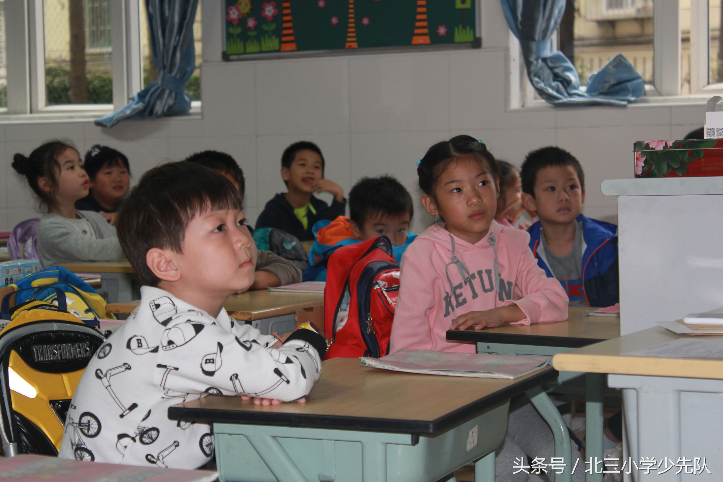 家校互动实践家长开放日开展策略,家校共育亲子互动活动小学