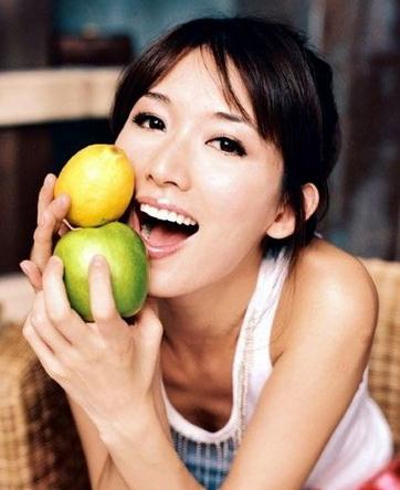 痘坑用果酸的有用吗,果酸祛痘效果怎么样