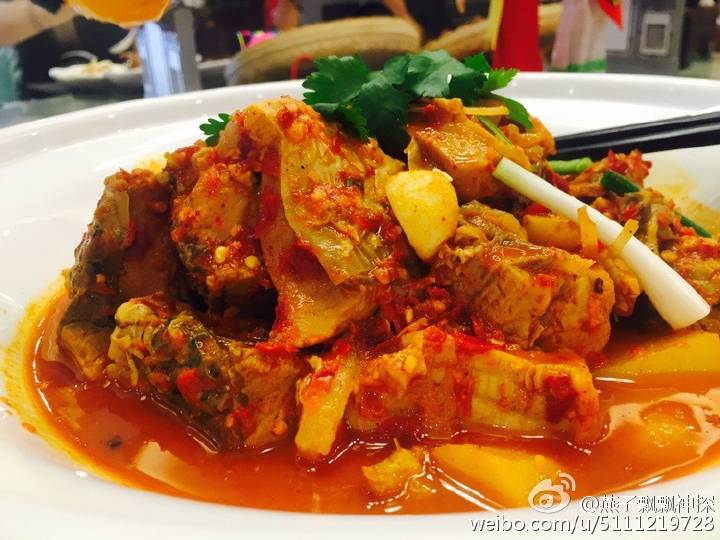 到大理一定要吃的美食,去大理邂逅一场风花雪月