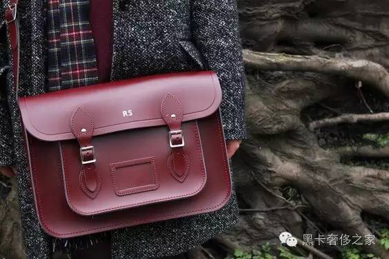 那个年代没有YSL，我们也很时髦