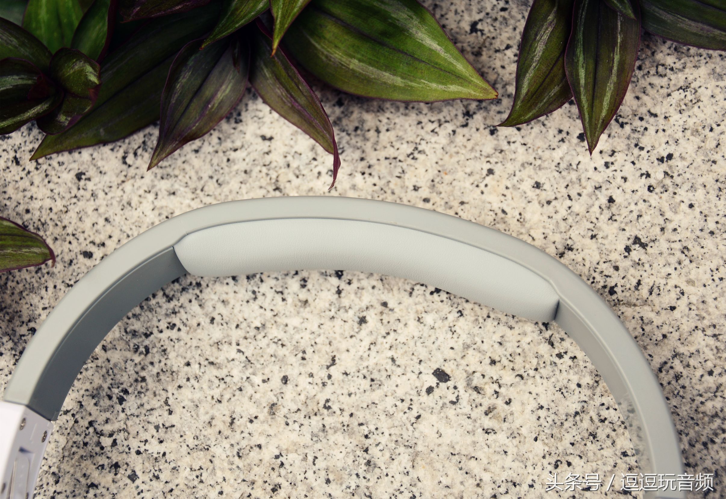 拜亚哪款头戴式蓝牙耳机好,拜亚动力头戴式旗舰耳机测评