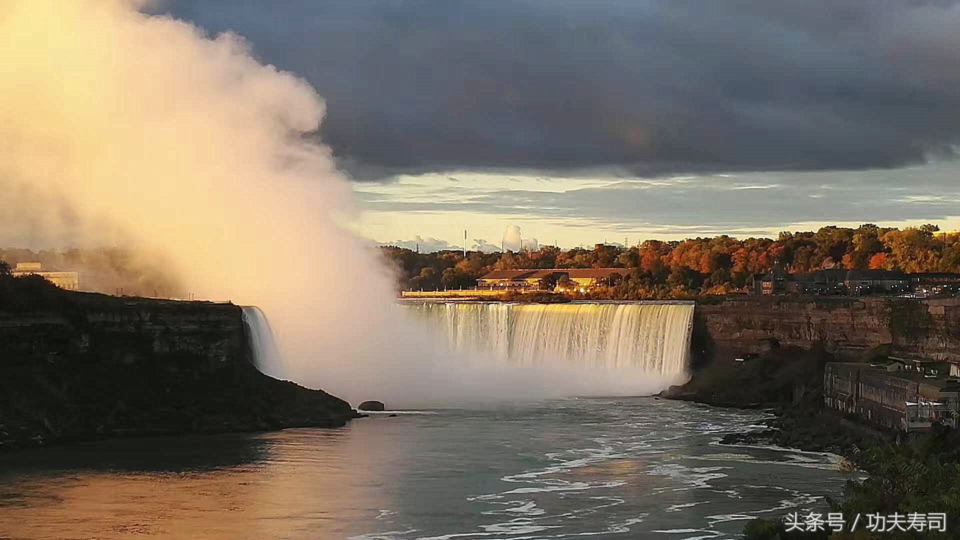 典雅童话小镇·偶遇-萧伯纳「加拿大」by左岸