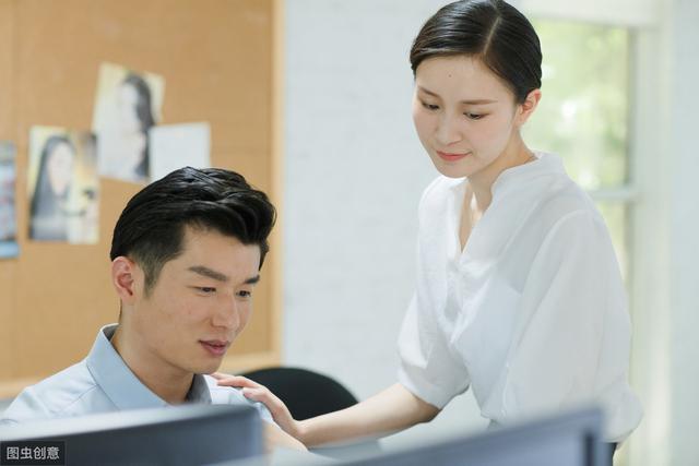 小说：破产后，发现妻子变心，我痛苦不已，却发现女儿不是亲生的