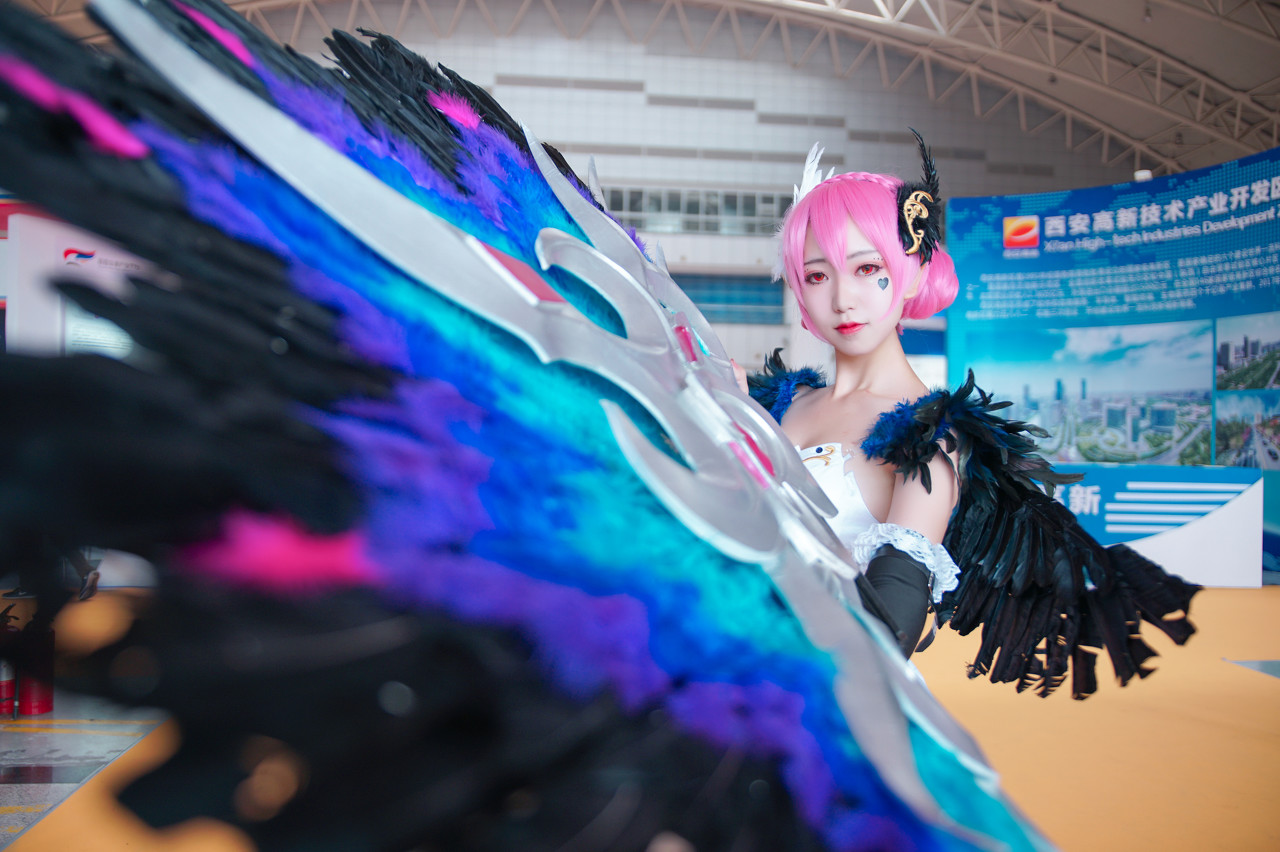 小说：他本是全球第一的电竞王，为了一个女人，到韩国给人当保洁