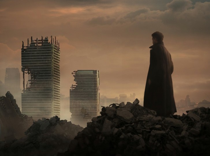 小说：考虑再三，他把瓶子塞进了自己的工具包，想要有备无患