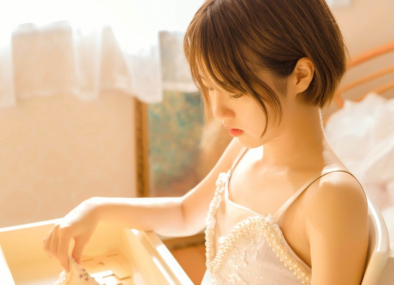 小说：穷小子培育出了新品种西红柿，美女老板：15一斤，我全要