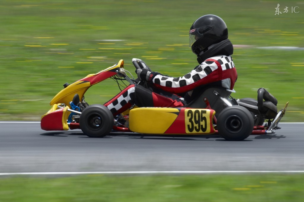 有关足球小将的小说推荐,重生足球小将小说